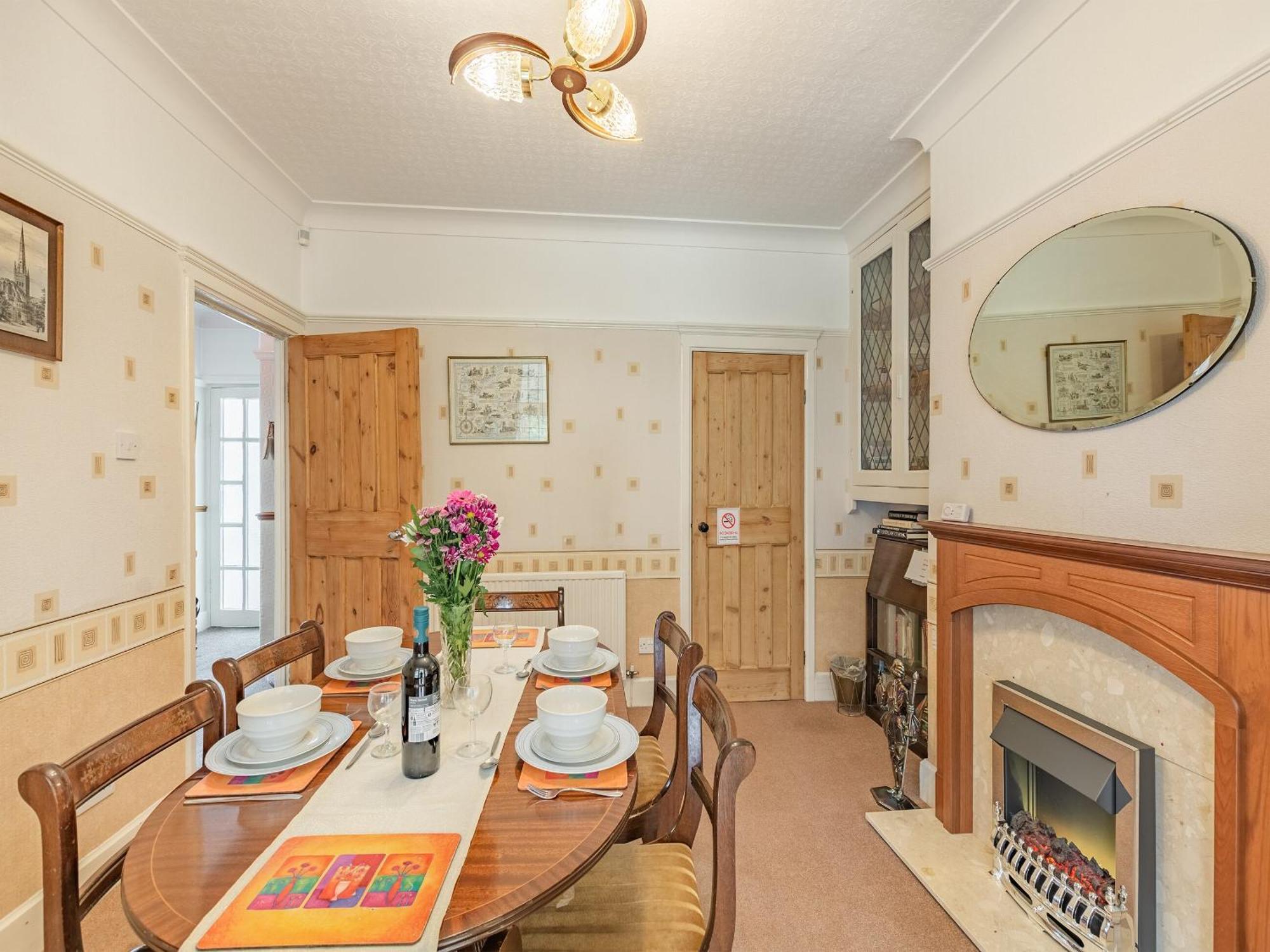 15 Elms Road Villa Morecambe Eksteriør bilde